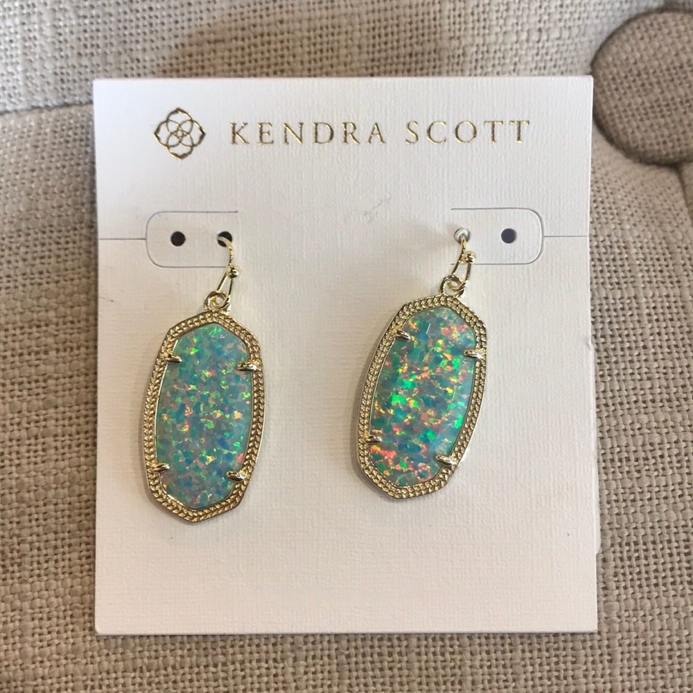 Kendra Scott Dani Earrings
